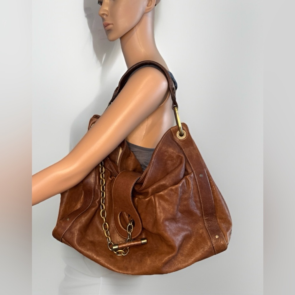 Bally Marianne Brown Leather Shoulder Hobo Vintage Bag with Gold Chain Detail